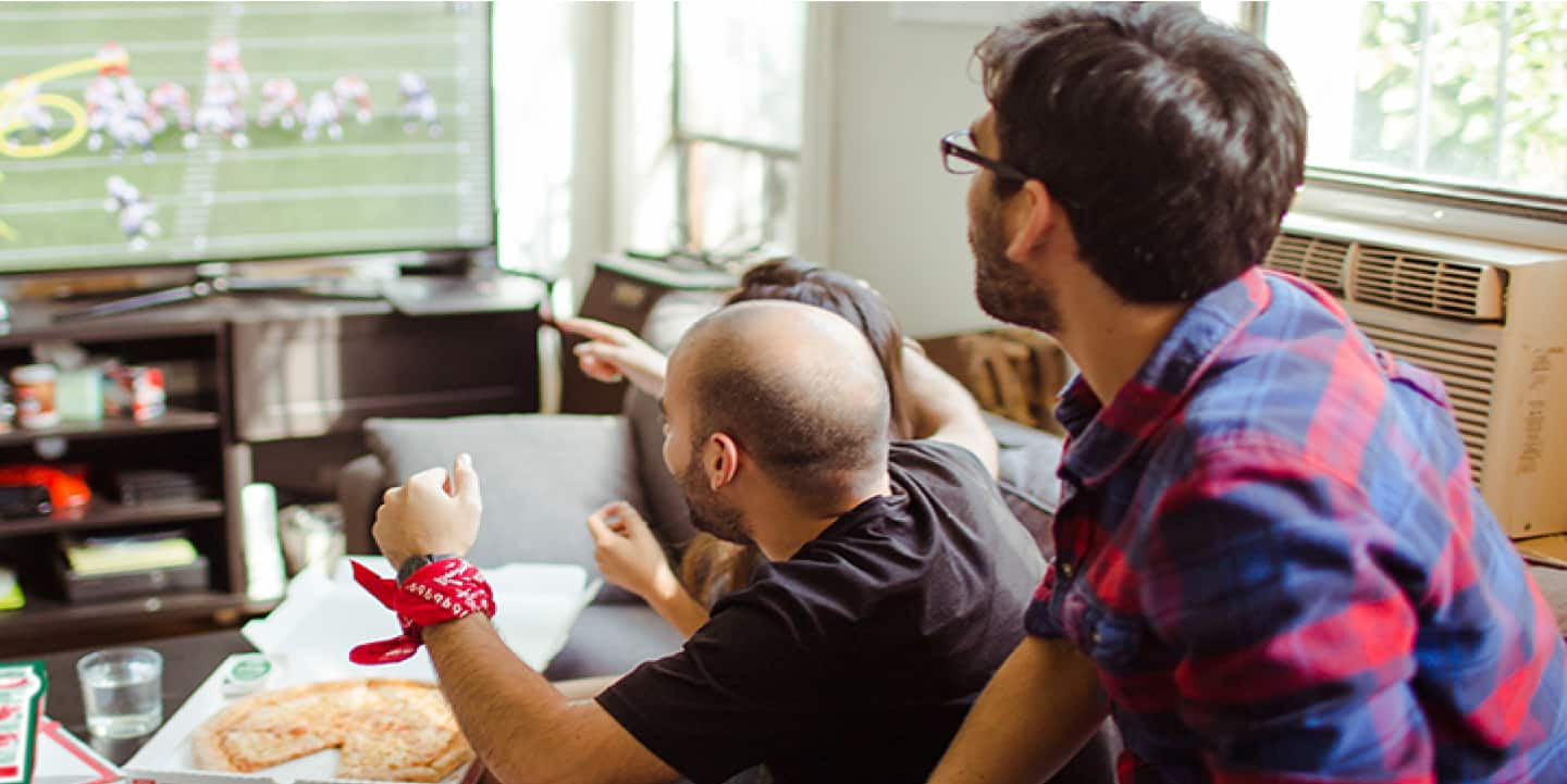 Watching football with Papa Johns pizza