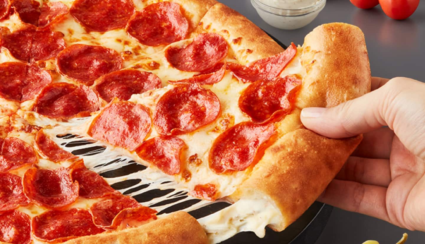 Papa John's Pizza - Double the deliciousness, double the fun!🤲😍 It's buy  one get one free Tuesday at Papa John's. اشتر بيتزا واحصل على واحدة مجاناً  طوال يوم الثلاثاء. Order now online